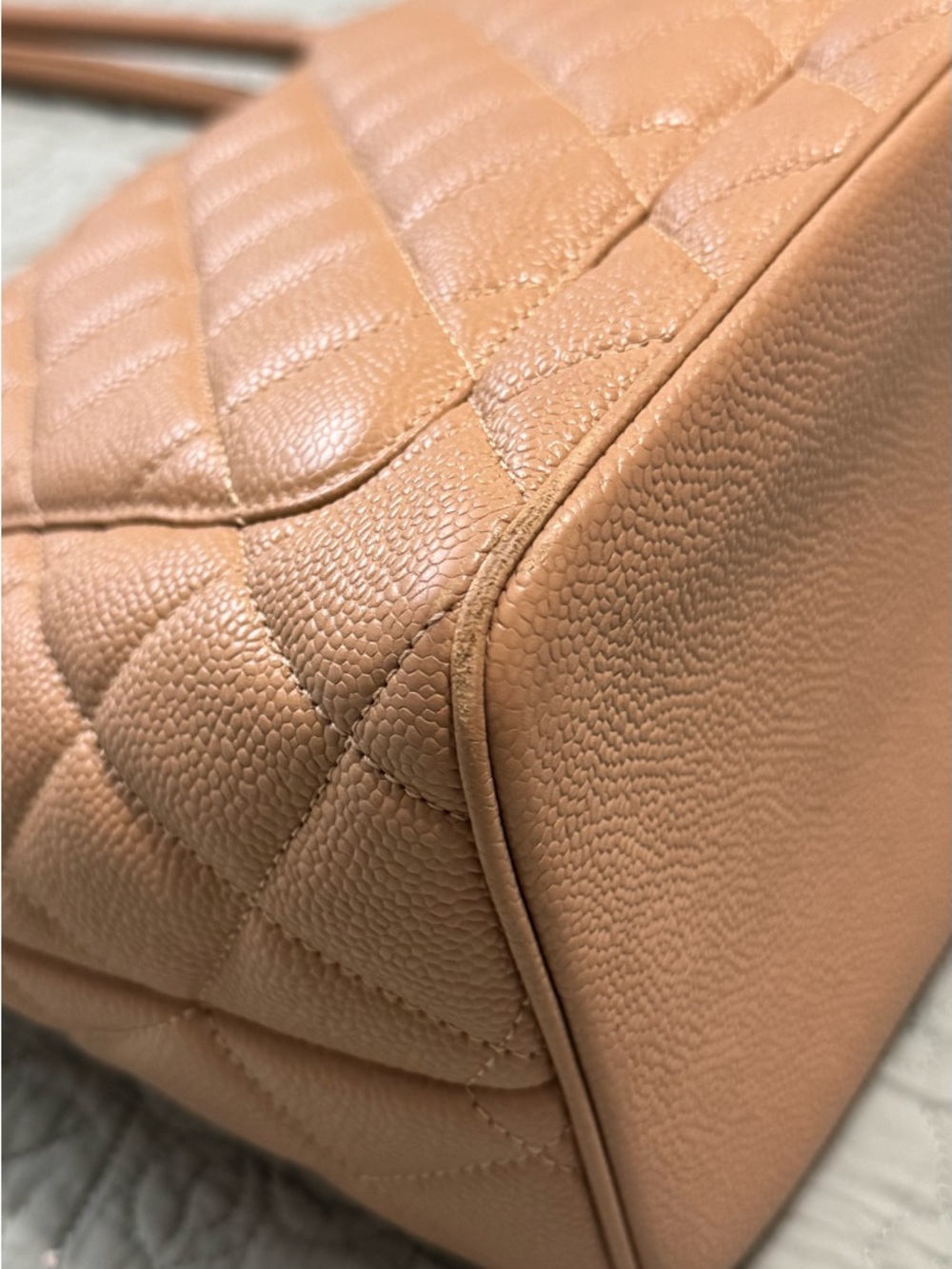 CHANEL Medallion Tote - Picture 6 of 16